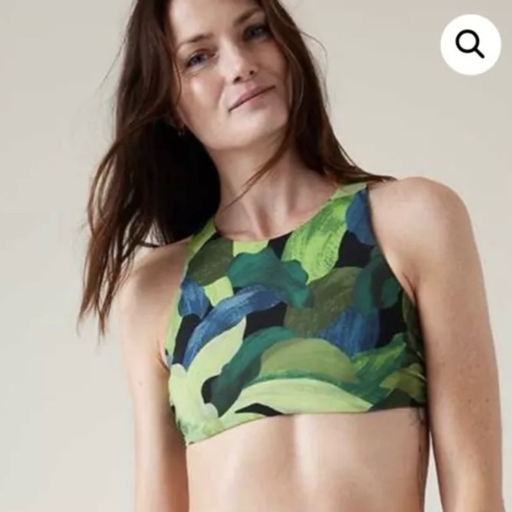 Athleta Maldives Bra Cup Bikini Top // Liana Floral Green